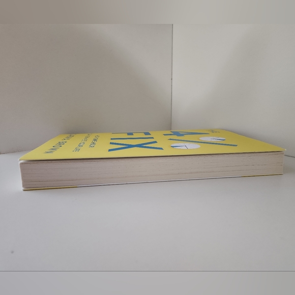 3/$15 SALE💲💥The 4% Fix by Karma Brown - Picture 3 of 3